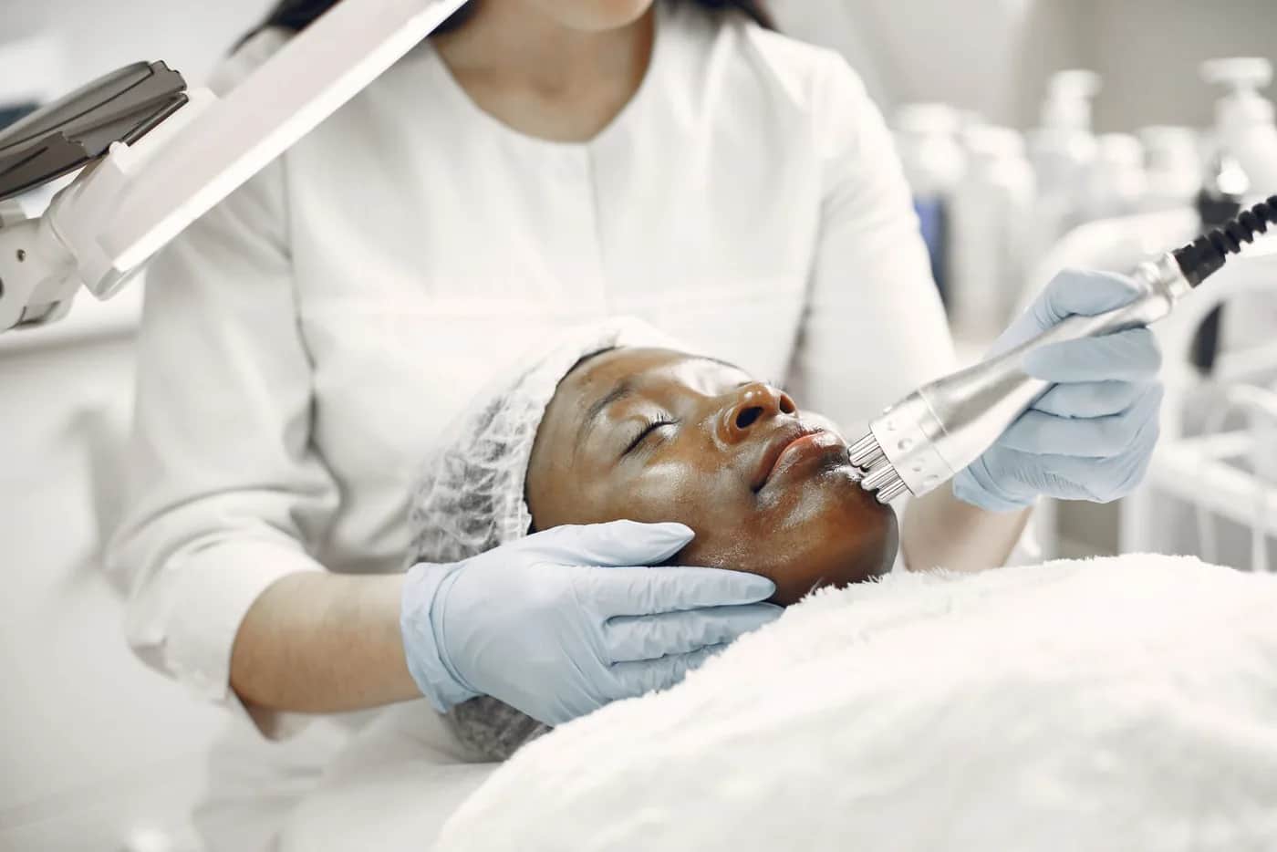 Microneedling & MNRF
